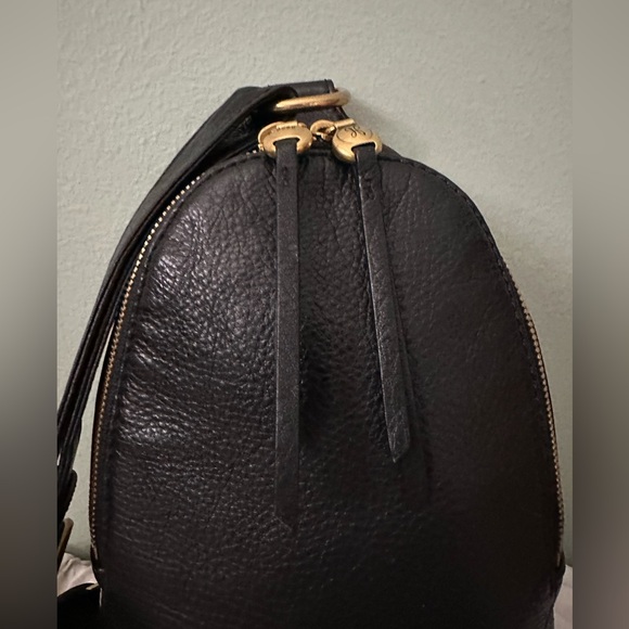 Hobo Fern Pebbled Black Leather Sling Bag. - Picture 4 of 11